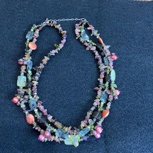 Multi color necklace